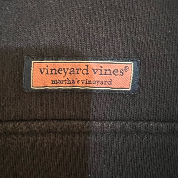 Vineyard Vines Shep 1/4 zip Pullover - Picture 2 of 3